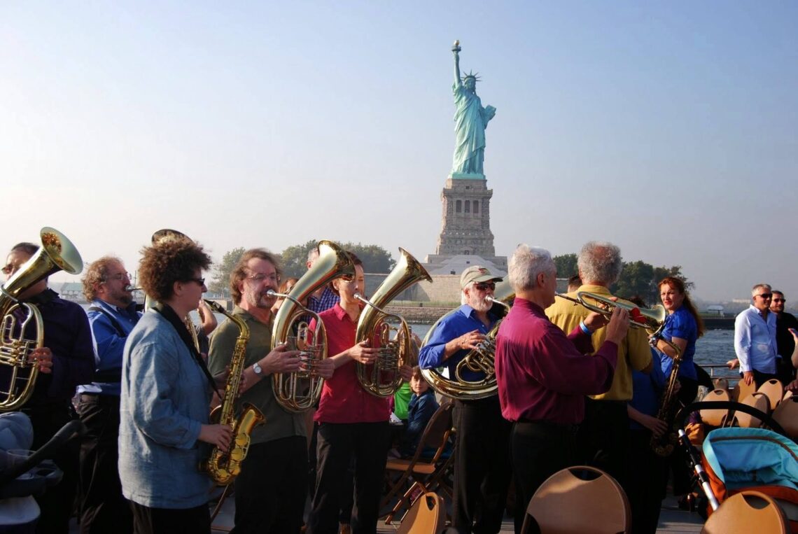 [:en]Serbian Cruise on Hudson – May 16, 2015[:]